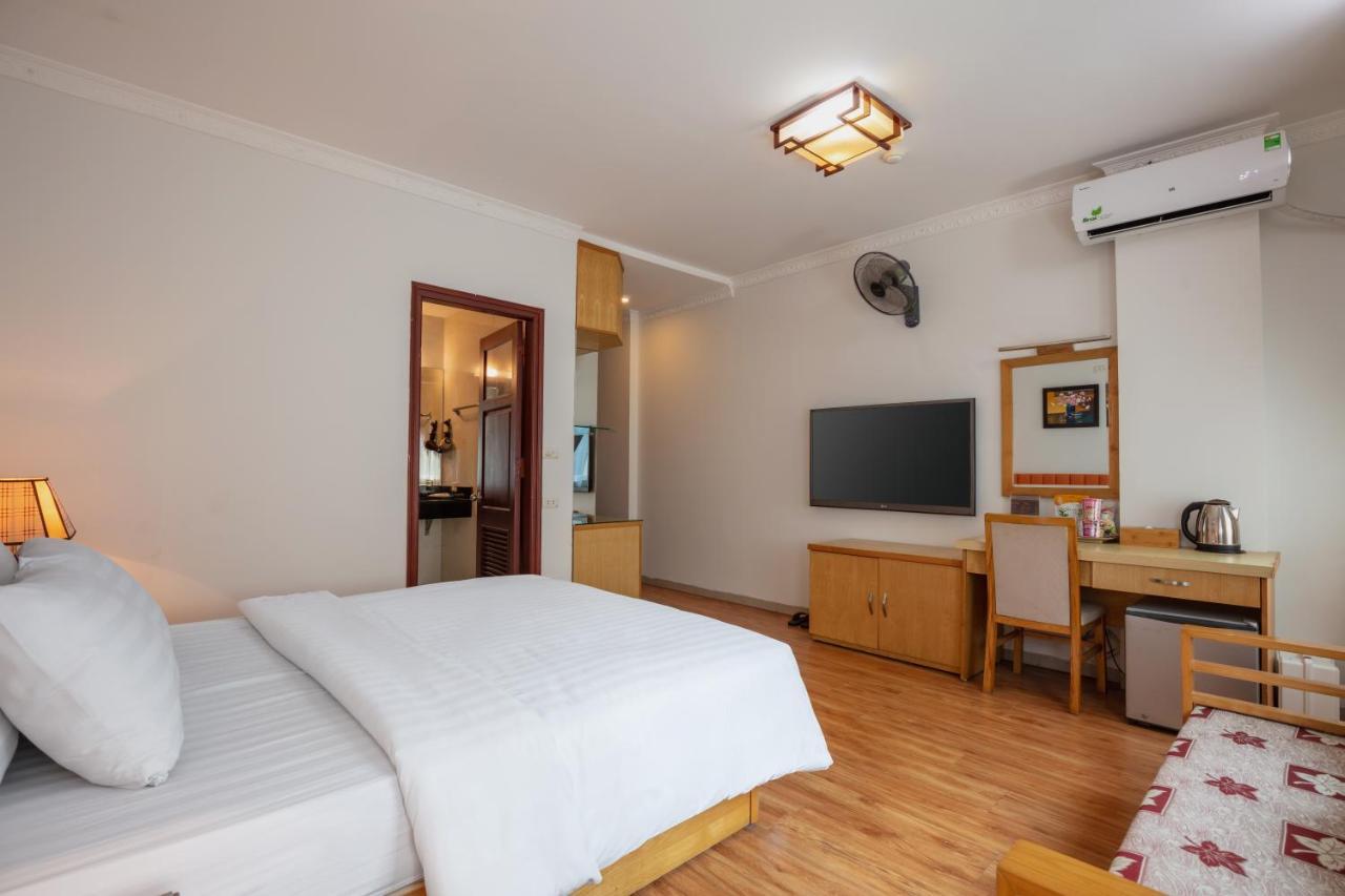 Blau Hotel Hanoi Esterno foto
